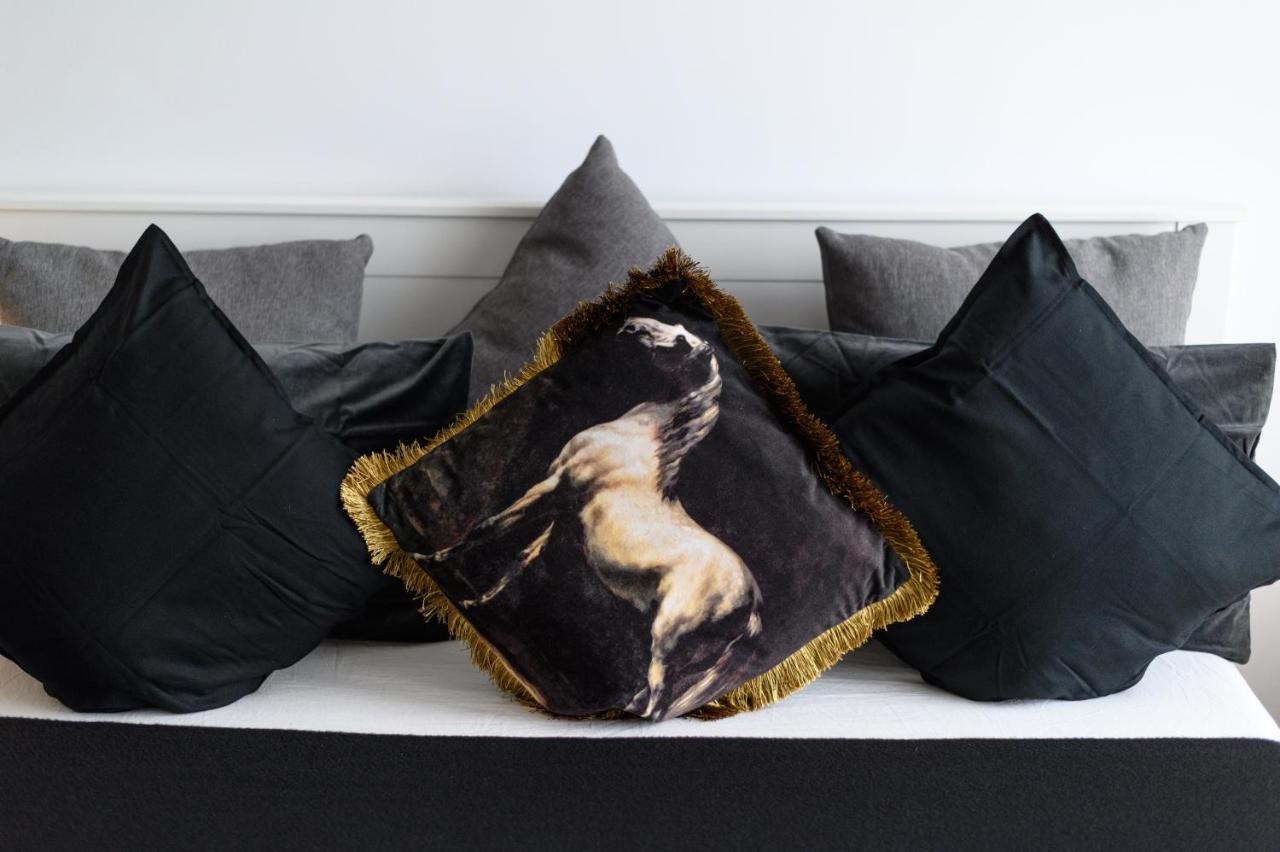 Apartament North Artistique - Aviatiei Bukareszt Zewnętrze zdjęcie